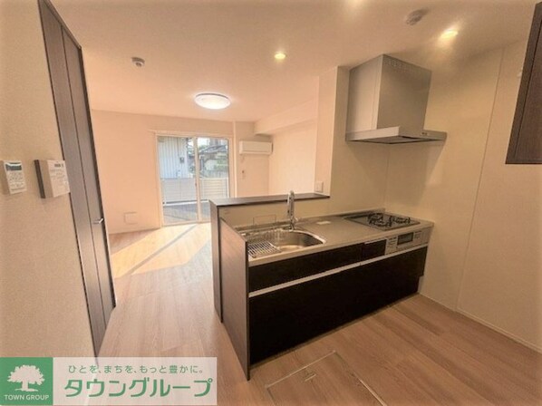 シャイングレイスの物件内観写真